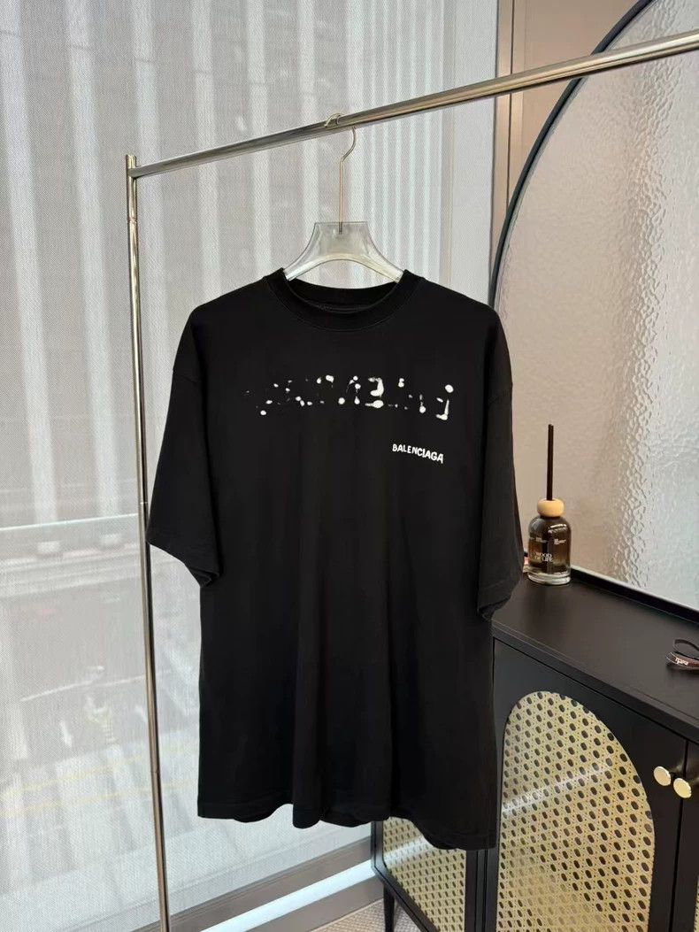 Balenciaga Balenciaga Black Graffiti Print Short Sleeve - dmc Size US M / EU 48-50 / 2 - 1 Thumbnail