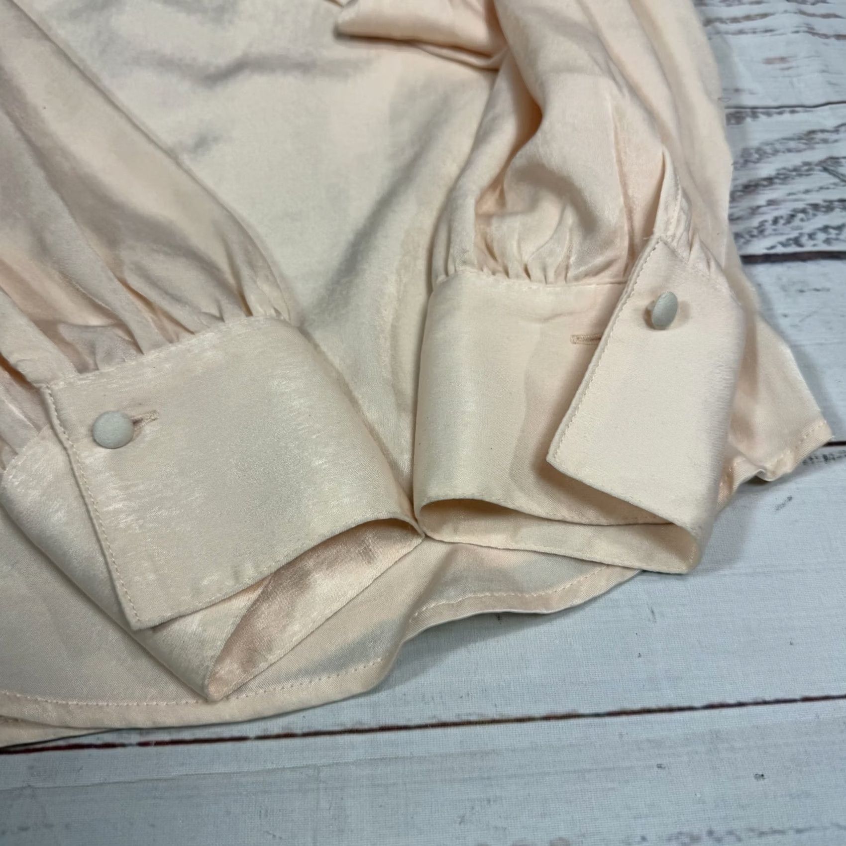 Vintage Liverpool Pink Sheer Blouse Shirt Top Shimmer Long Puff Sleeve Tie Neck Sz S Womens Blouse Size S / US 4 / IT 40 - 6 Thumbnail