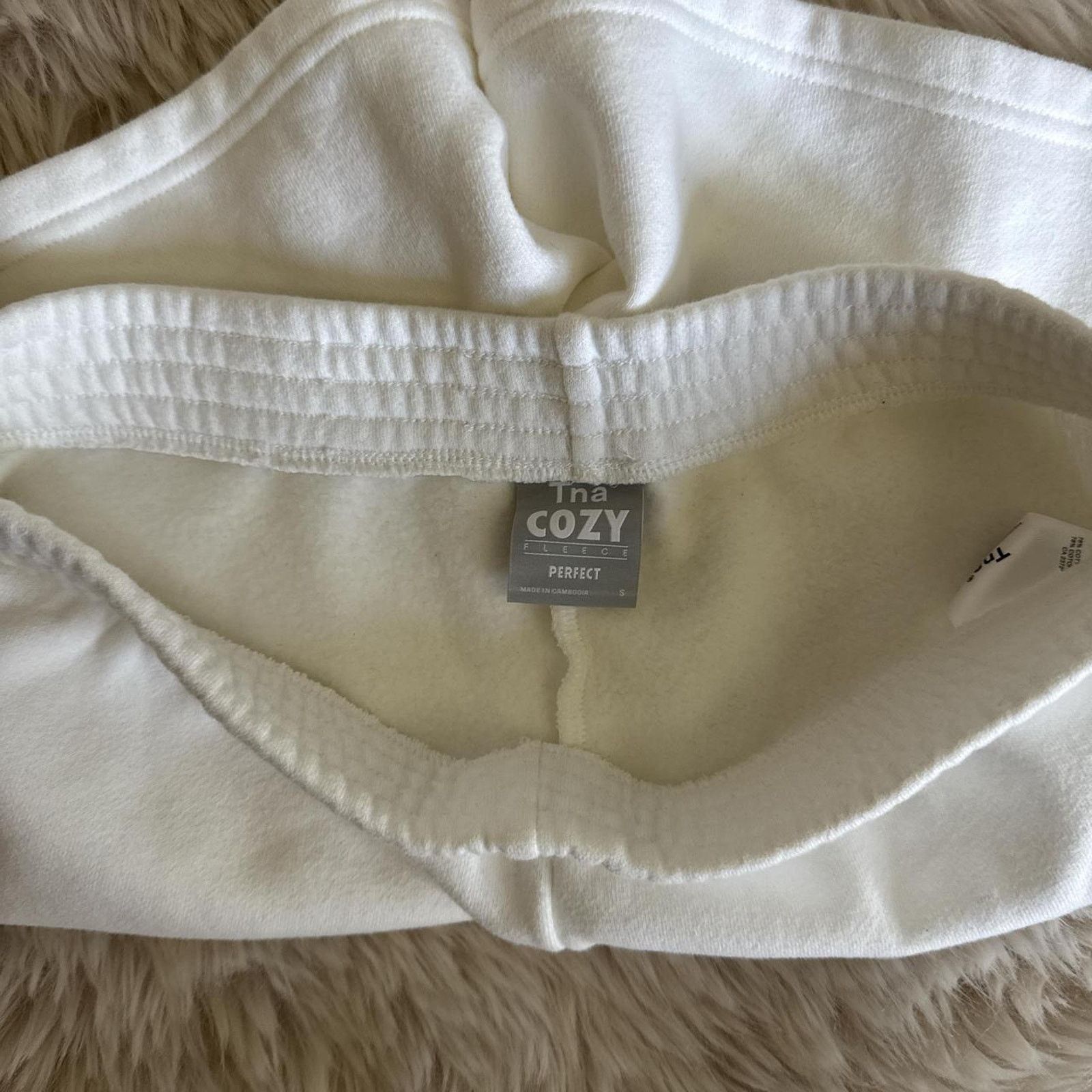Aritzia NWT ARITZIA TNA Cozy Perfect Short - Marble S Size 27" / US 4 / IT 40 - 4 Thumbnail