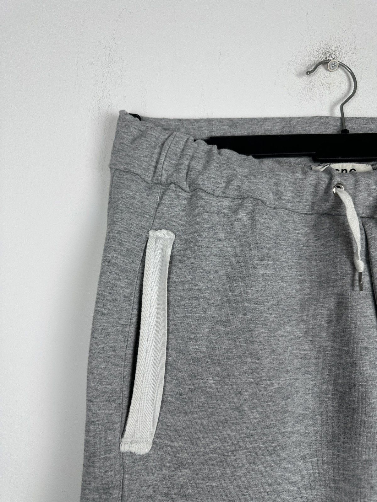 Acne Studios Acne Studios Fred Sweatpants Joggers Pants Trousers Size US 32 / EU 48 - 6 Thumbnail