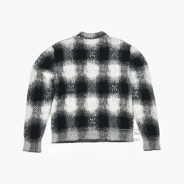 Givenchy Givenchy SS23 Color Block Crewneck Sweater. Size US L / EU 52-54 / 3 - 3 Thumbnail
