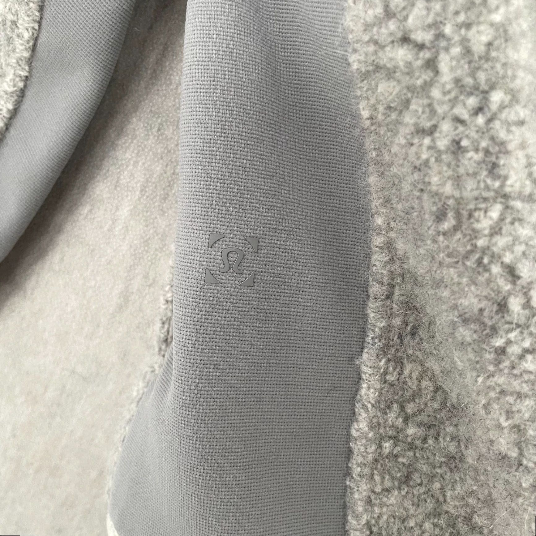 Lululemon Lululemon Jacket Adult Small Gray 1/2 Zip Tundra Trek Wool Fleece Sherpa Mens S Size US S / EU 44-46 / 1 - 3 Thumbnail