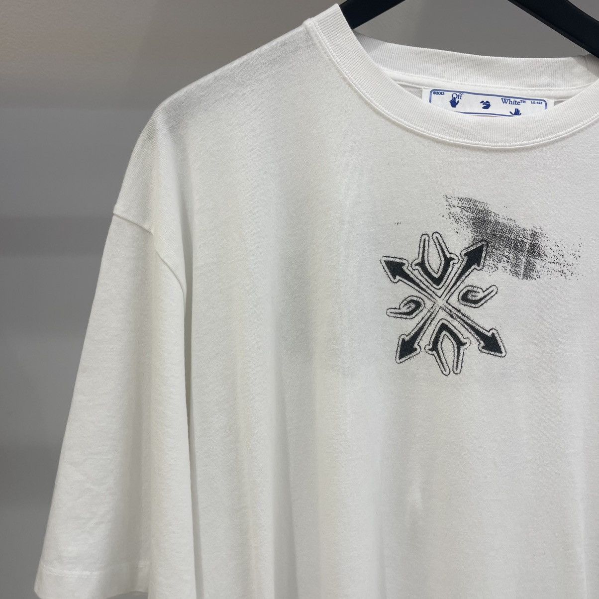 Off-White Off-White Blue Metal Arrow Tee Size US S / EU 44-46 / 1 - 2 Thumbnail