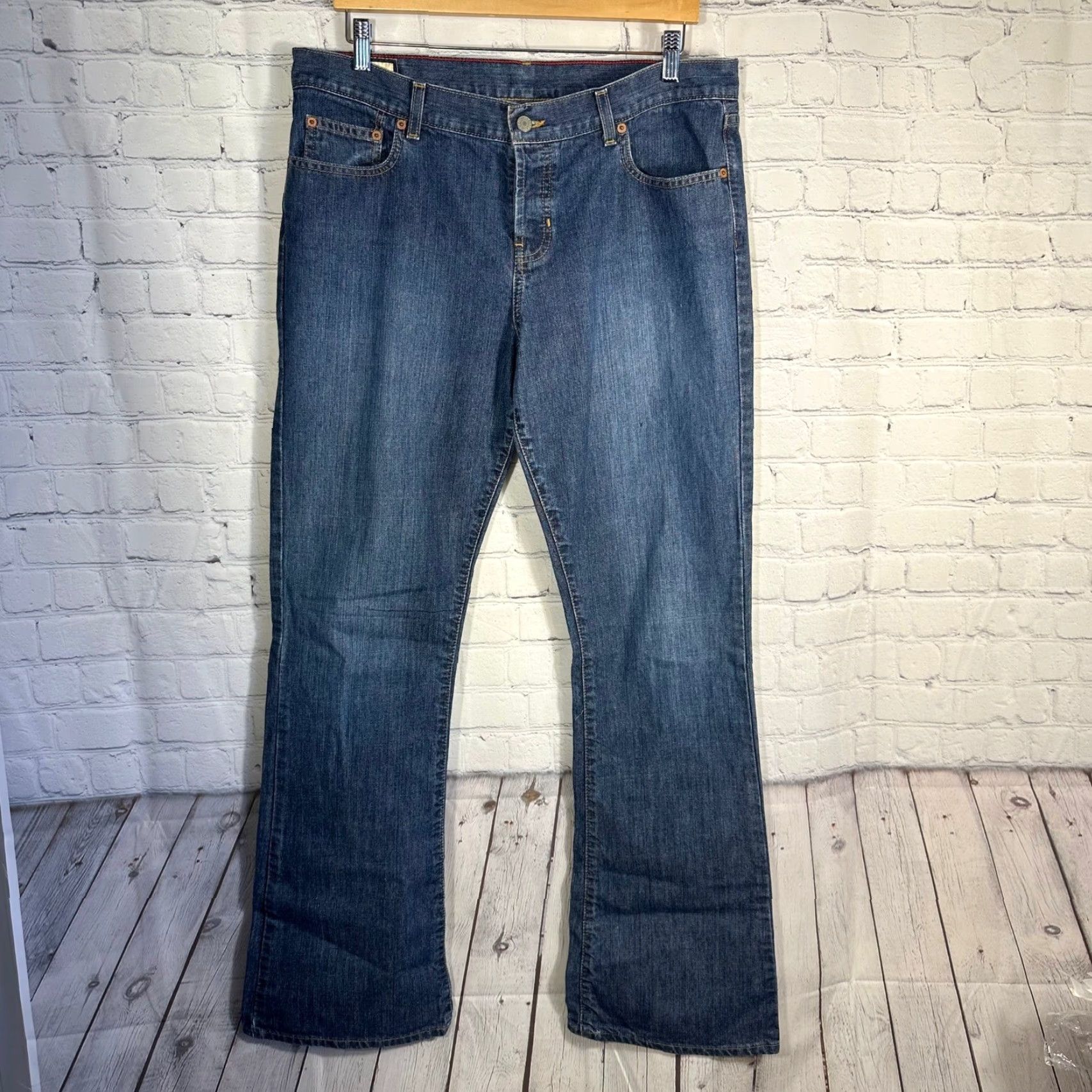 Abercrombie & Fitch Abercrombie & Fitch Jeans Womens Bootcut Denim Medium Wash 12L Button Fly 5-Pocket Blue A&F Size 24" / US 00 / IT 34 - 2 Thumbnail
