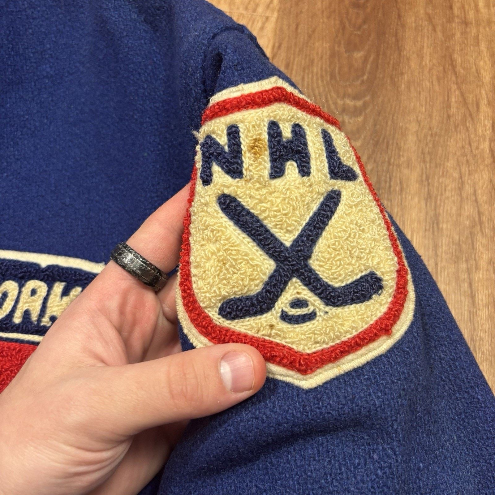NHL 70s Vintage Cosby New York Rangers Jacket Mens 44 NHL Wool Size US L / EU 52-54 / 3 - 7 Thumbnail
