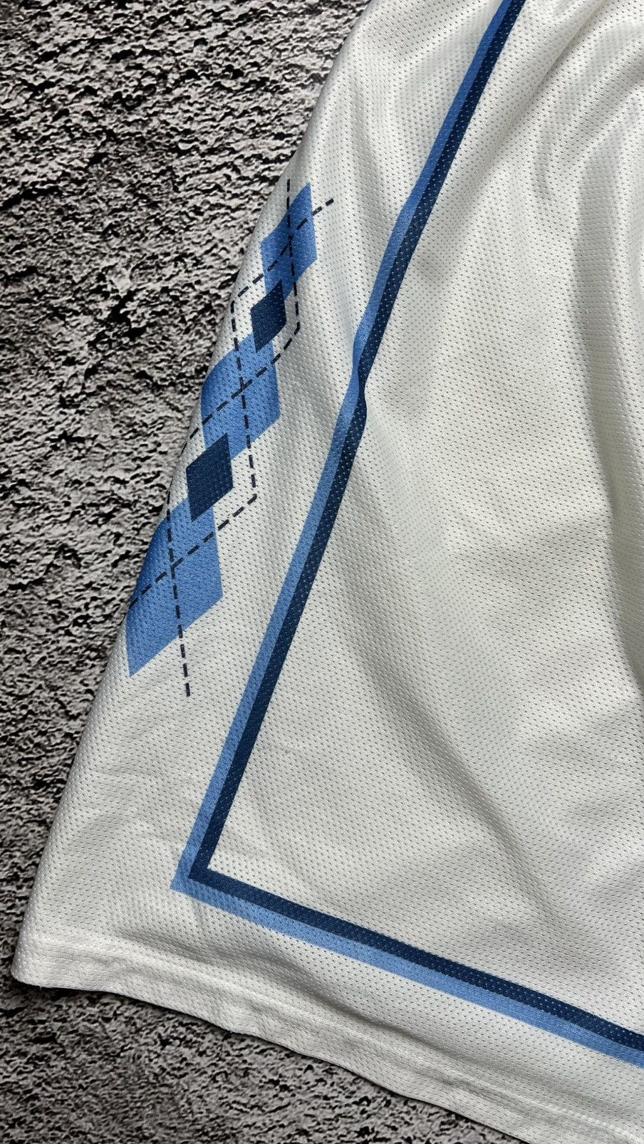 Nike VTG 90’s North Carolina Tar Heels NCAA Jersey & shorts nike Size US XL / EU 56 / 4 - 12 Thumbnail