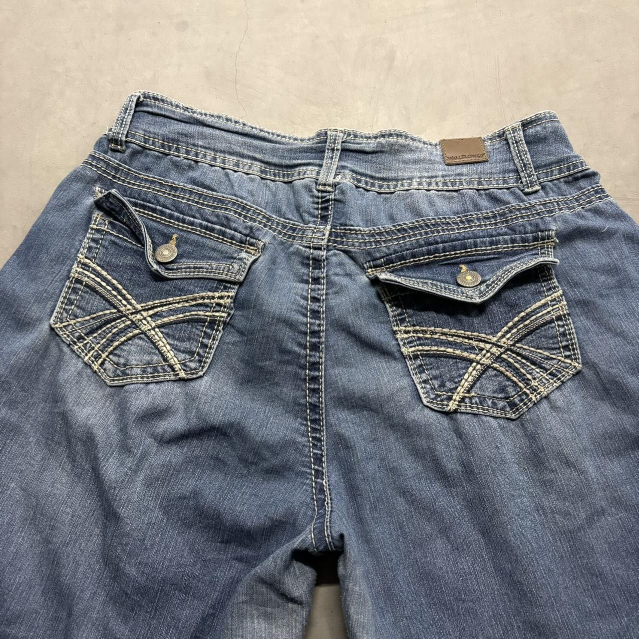 Vintage Crazy Vintage Y2K/2000s Baggy WallFlower Low rise Wideleg Dark Blue Wash Denim Jeans! Size US 32 / EU 48 - 5 Thumbnail