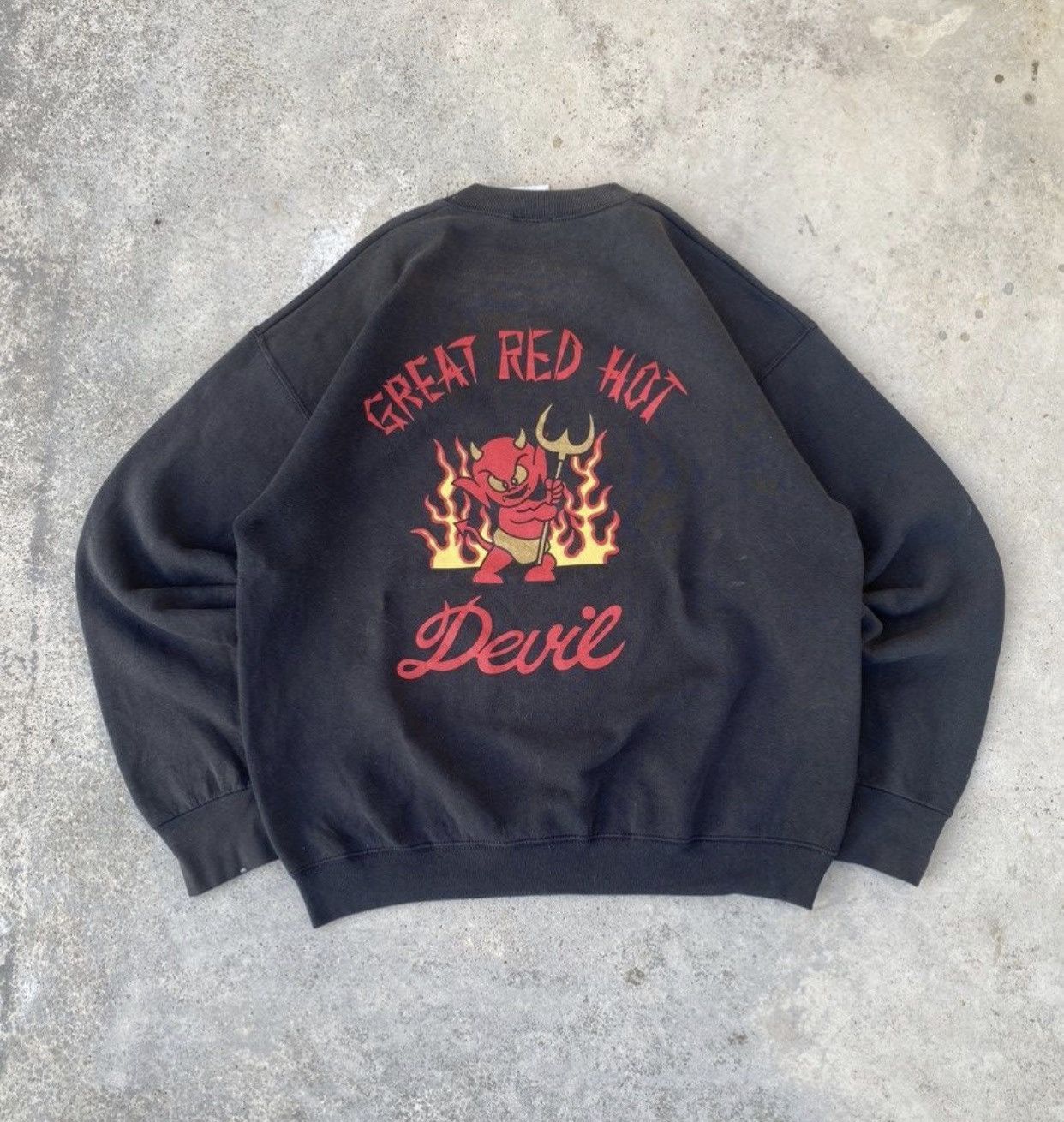 Dogtown Vintage 90s Thrashed Faded DogTown Skate Baggy Sweatshirt Size US XL / EU 56 / 4 - 1 Thumbnail