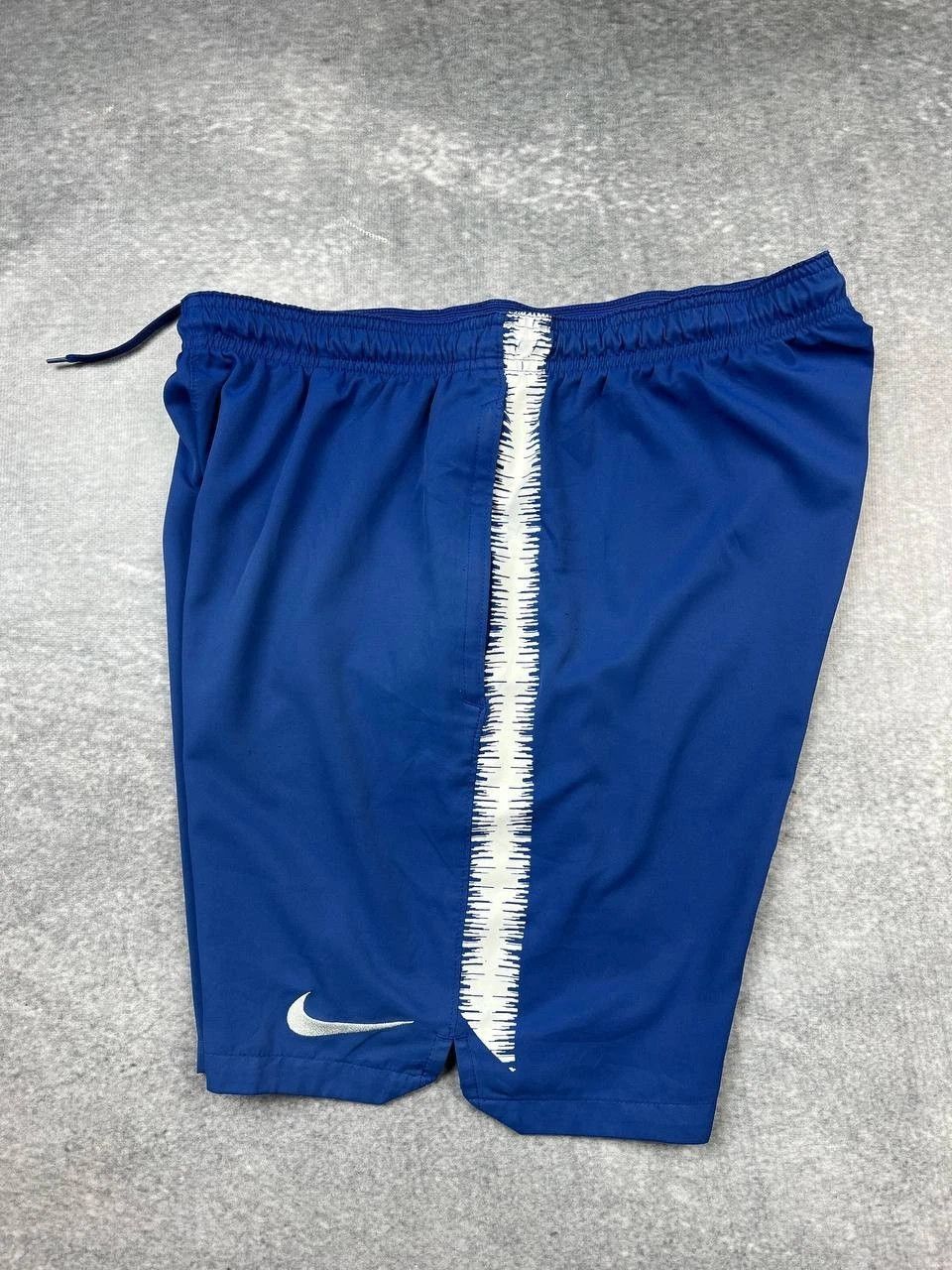 Nike NIKE CHELSEA F.C Shorts size Large Size US 34 / EU 50 - 10 Thumbnail
