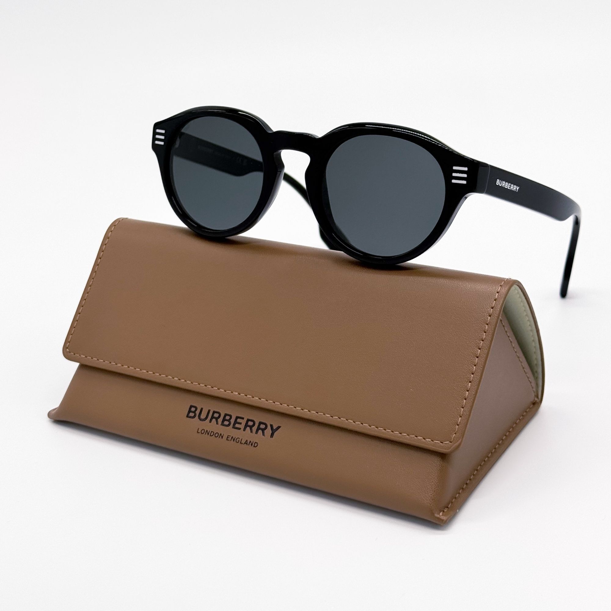 Burberry NEW BURBERRY SUNGLASSES BE4404 3001/87 BLACK BE4404 300187 Size ONE SIZE - 1 Thumbnail