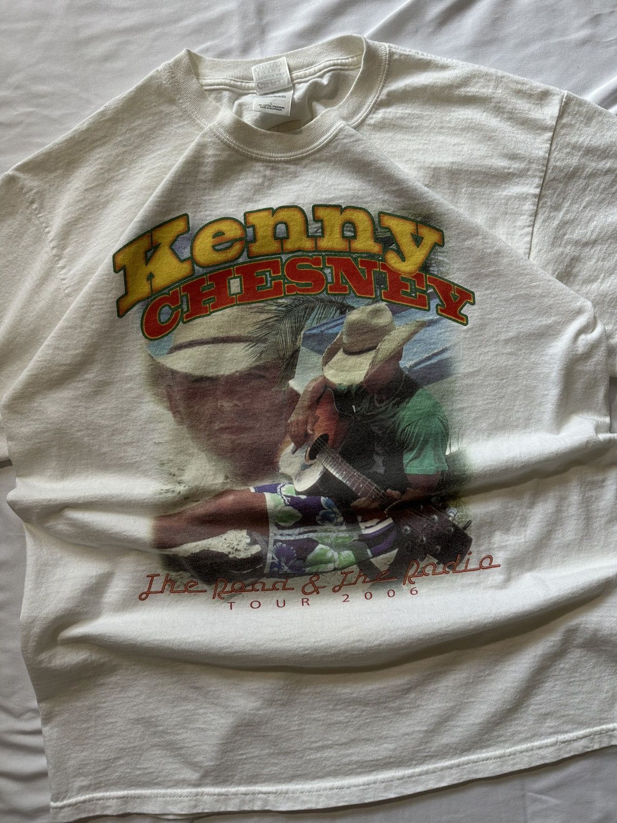 Vintage Vintage Kenny Chesney Band Tee Size US L / EU 52-54 / 3 - 2 Thumbnail