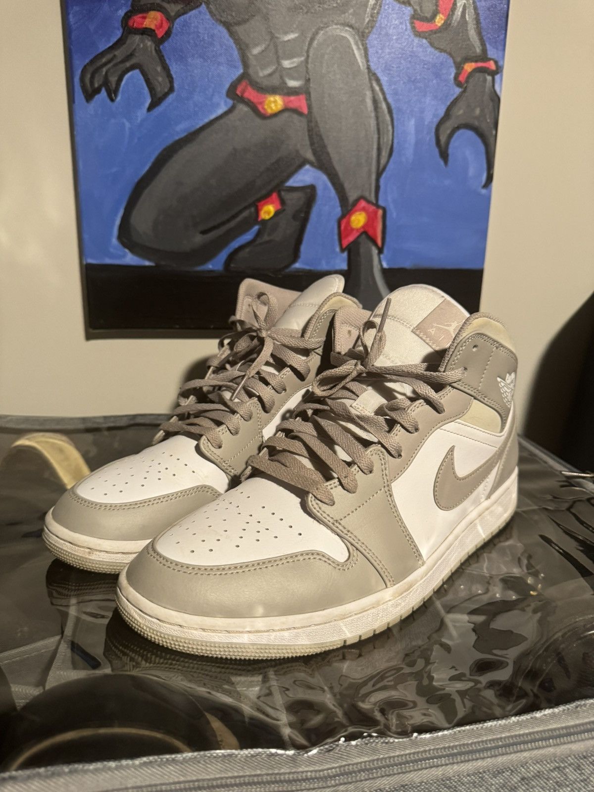 Jordan Brand Jordan 1 Light Bone Grey Size US 11 / EU 44 - 4 Thumbnail