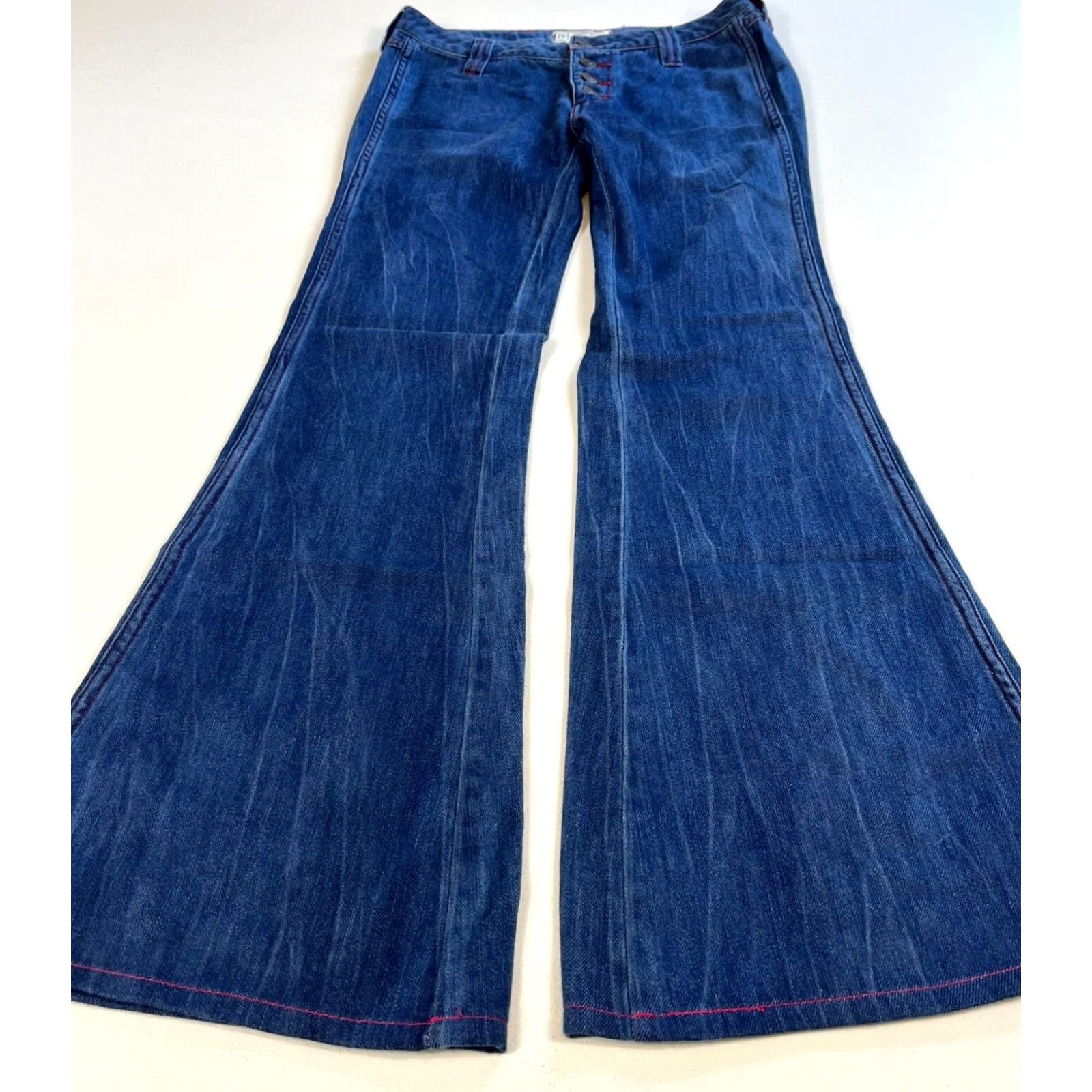 Free People VINTAGE Free People Women's Flare Jeans Boho Embroidered Sz 25 Blue Cotton Denim 31in Inseam Womens Size 42" / US 20 - 4 Thumbnail