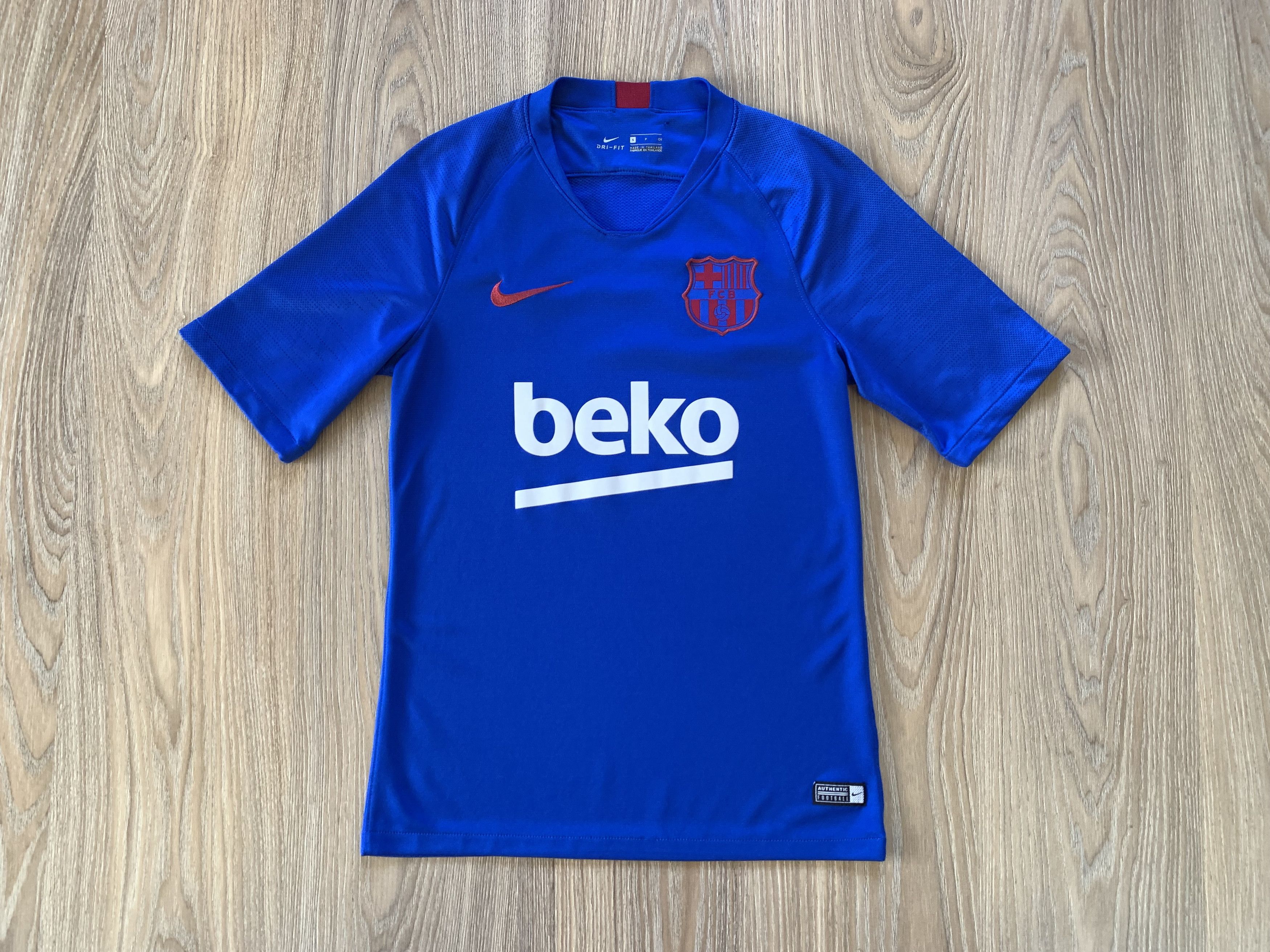 Nike × Vintage Nike Barcelona Nike Training Shirt 2019-2020 Size US S / EU 44-46 / 1 - 3 Thumbnail