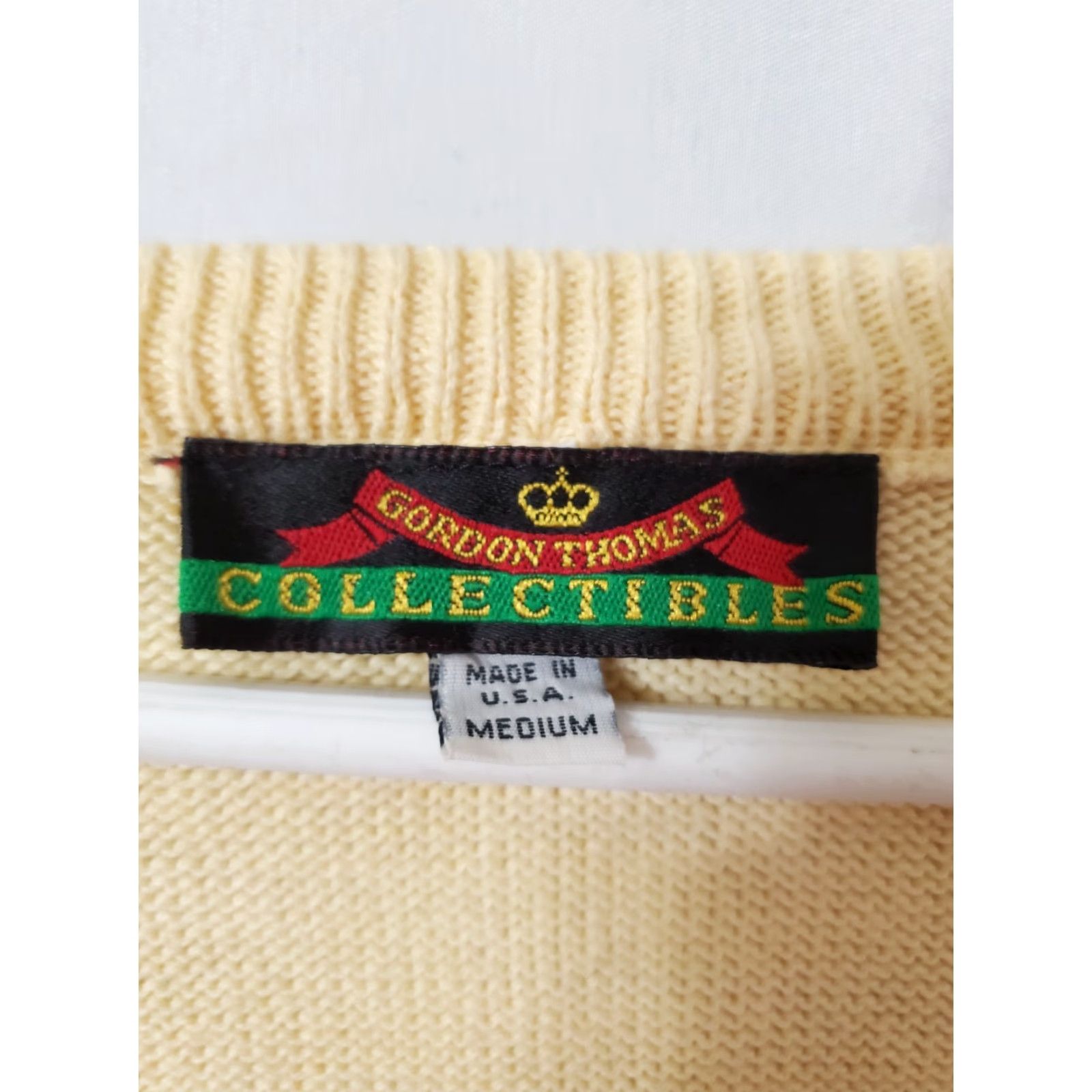Vintage Gordon Thomas Collectibles Sweater V Neck Yellow Size Medium USA Egyptian Cotton Pullover Cable-Knit Men Regular Size US M / EU 48-50 / 2 - 2 Thumbnail