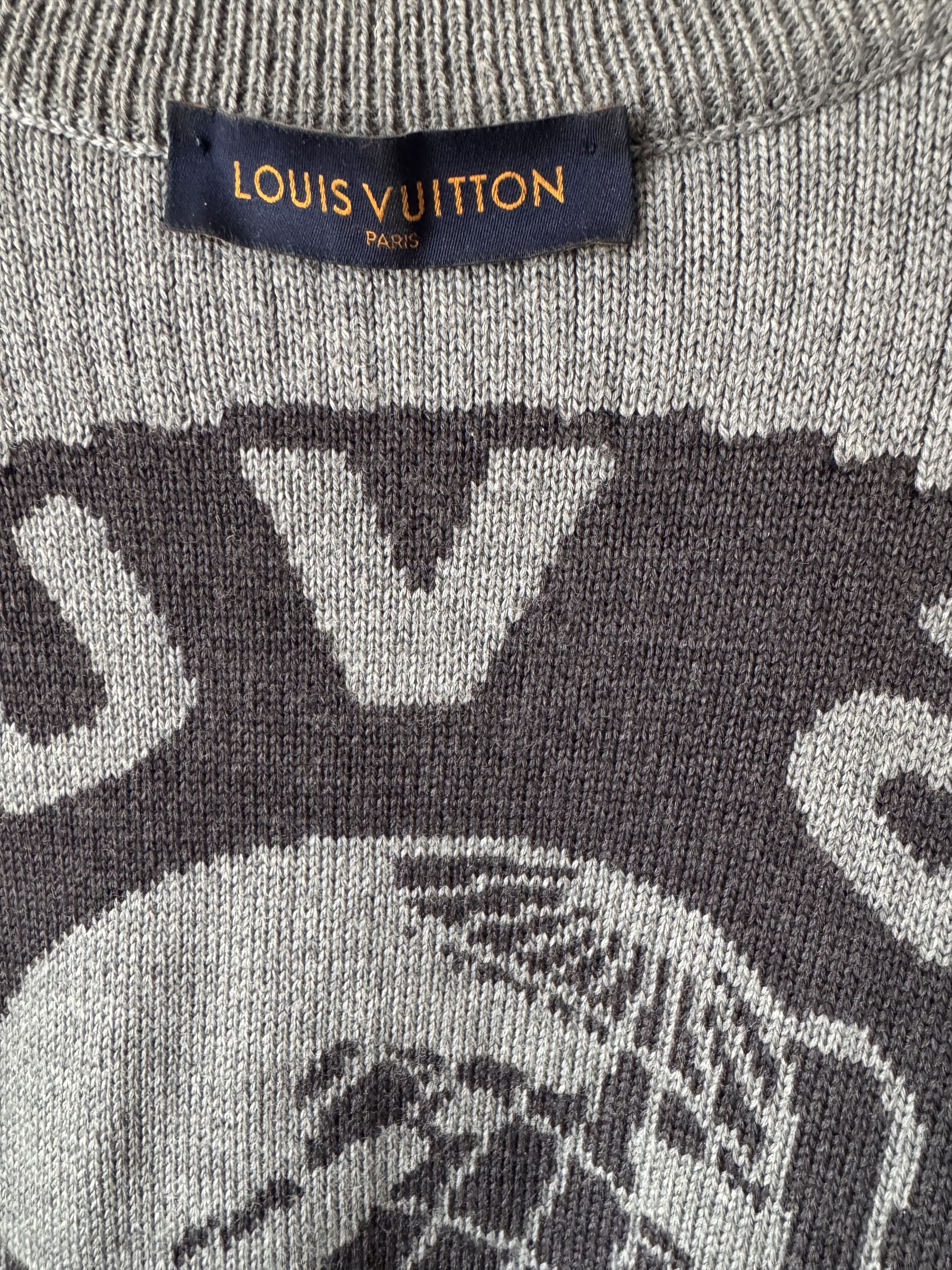 Louis Vuitton Louis Vuitton Wool Logo Back Slogan Embroidery Print Sweater Size US S / EU 44-46 / 1 - 3 Thumbnail