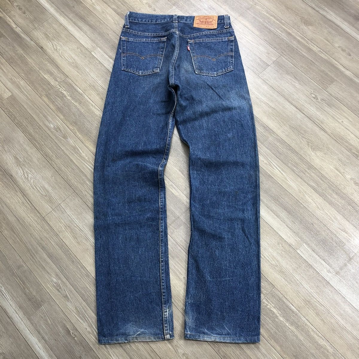 Levi's × Levi's Vintage Clothing × Vintage 🇺🇸 1990s Levis Strauss 501xx 30x36 Faded Blue Jeans Size US 29 - 2 Thumbnail