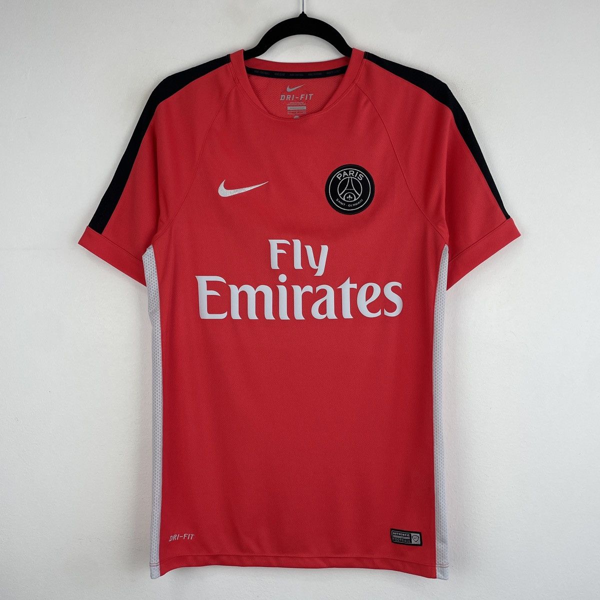 Nike Paris Saint-Germain Nike Training Jersey PSG 2015 sz S Size US S / EU 44-46 / 1 - 1 Thumbnail