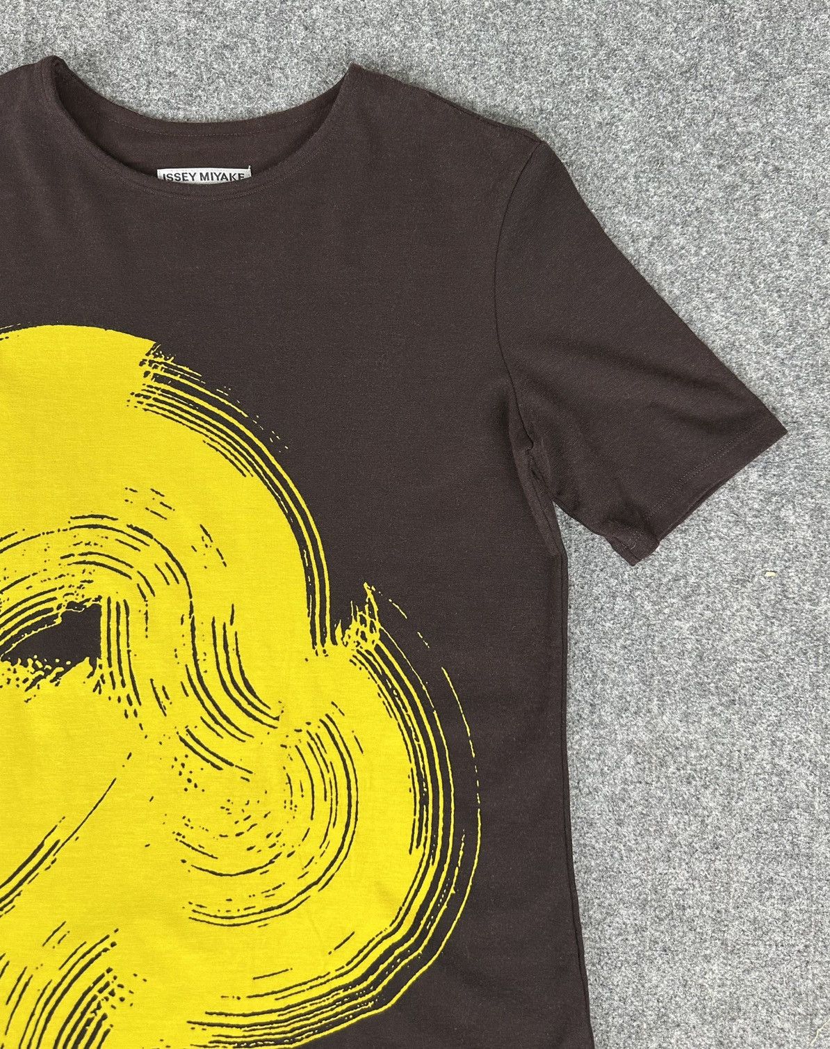 Issey Miyake Issey Miyake - RTW Fall 2022 - Printed Graphics Crewneck Tee Size US M / EU 48-50 / 2 - 3 Thumbnail