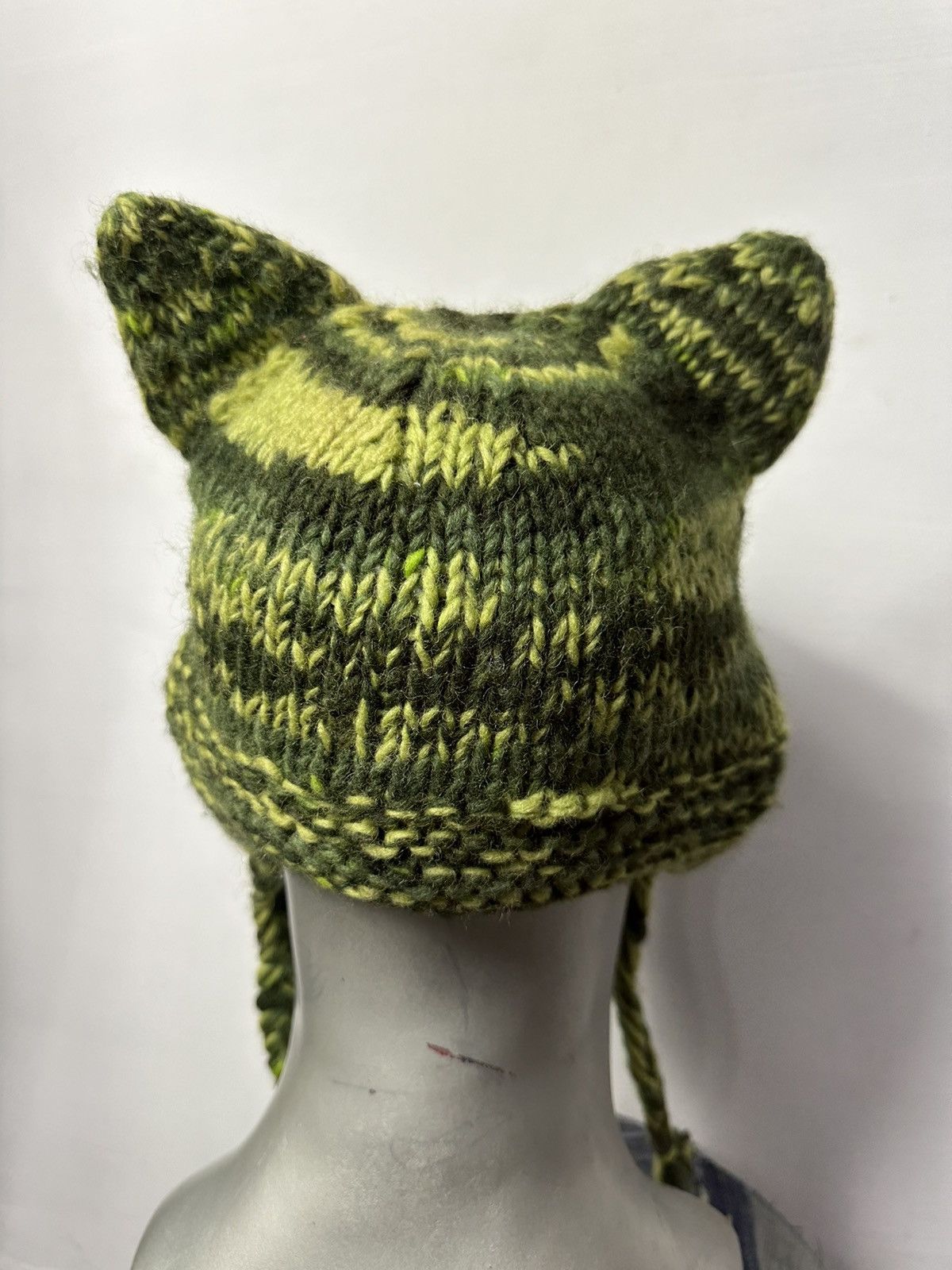 Handmade Custom Made Art Knitted Eye Devil Horn Beanie Hats Size ONE SIZE - 6 Thumbnail