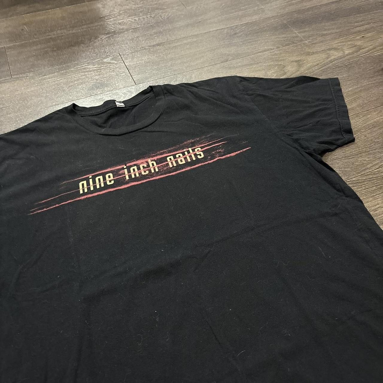 Designer Vintage nine inch nails North America tour t shirt 2014 XL Size US XL / EU 56 / 4 - 1 Thumbnail
