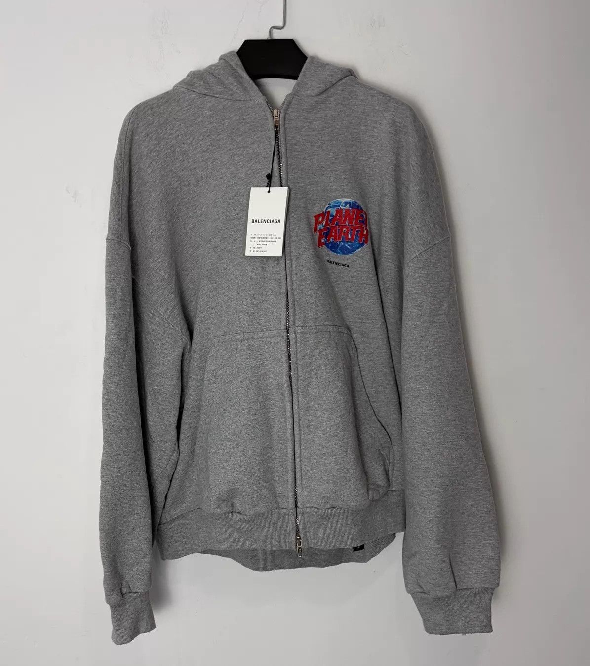 Balenciaga Balenciaga 24FW Planet Earth Zip Hoodie M Size M / US 6-8 / IT 42-44 - 1 Thumbnail