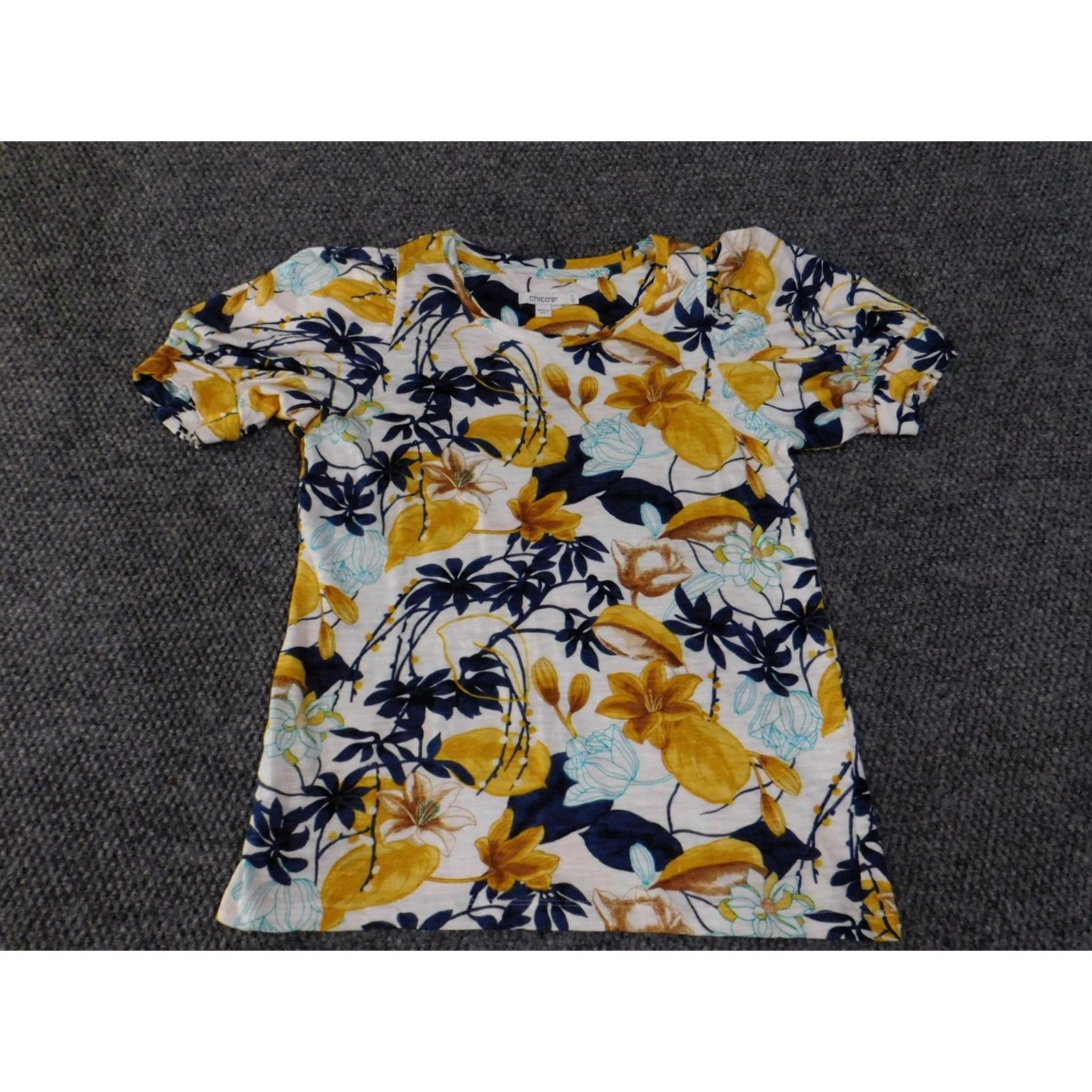Vintage Chico's Shirt Womens Small Yellow Navy White Floral Puff Sleeve Scoop Neck Top Size S / US 4 / IT 40 - 3 Thumbnail