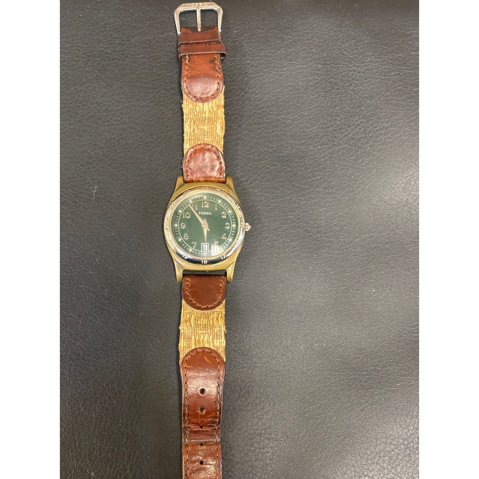 Fossil Vintage Authentic Fossil EC-6845 Men’s Watch! New Battery! Size ONE SIZE - 4 Thumbnail
