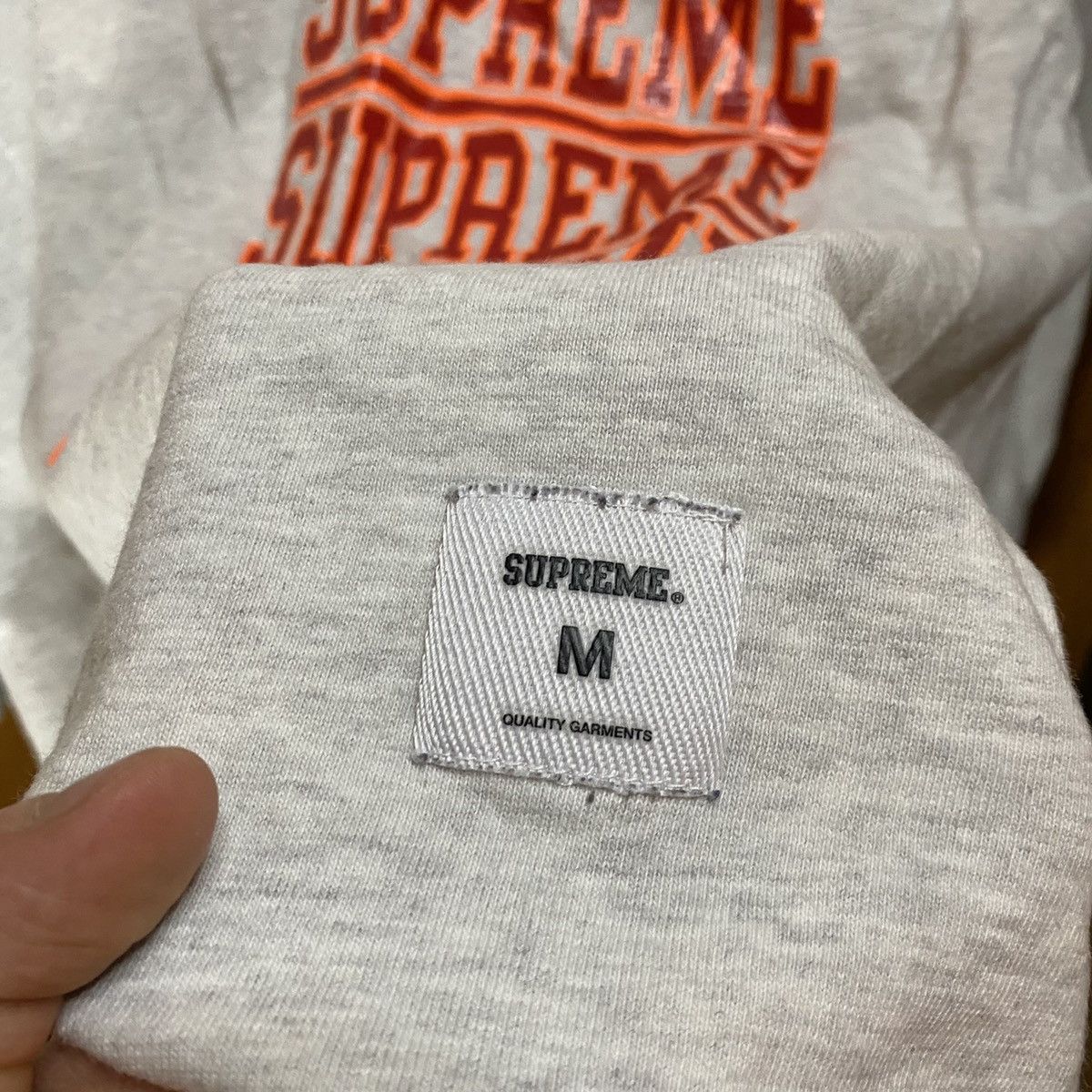 Supreme Authentic Supreme Stacked Logo Longsleeve shirt Size US M / EU 48-50 / 2 - 2 Thumbnail