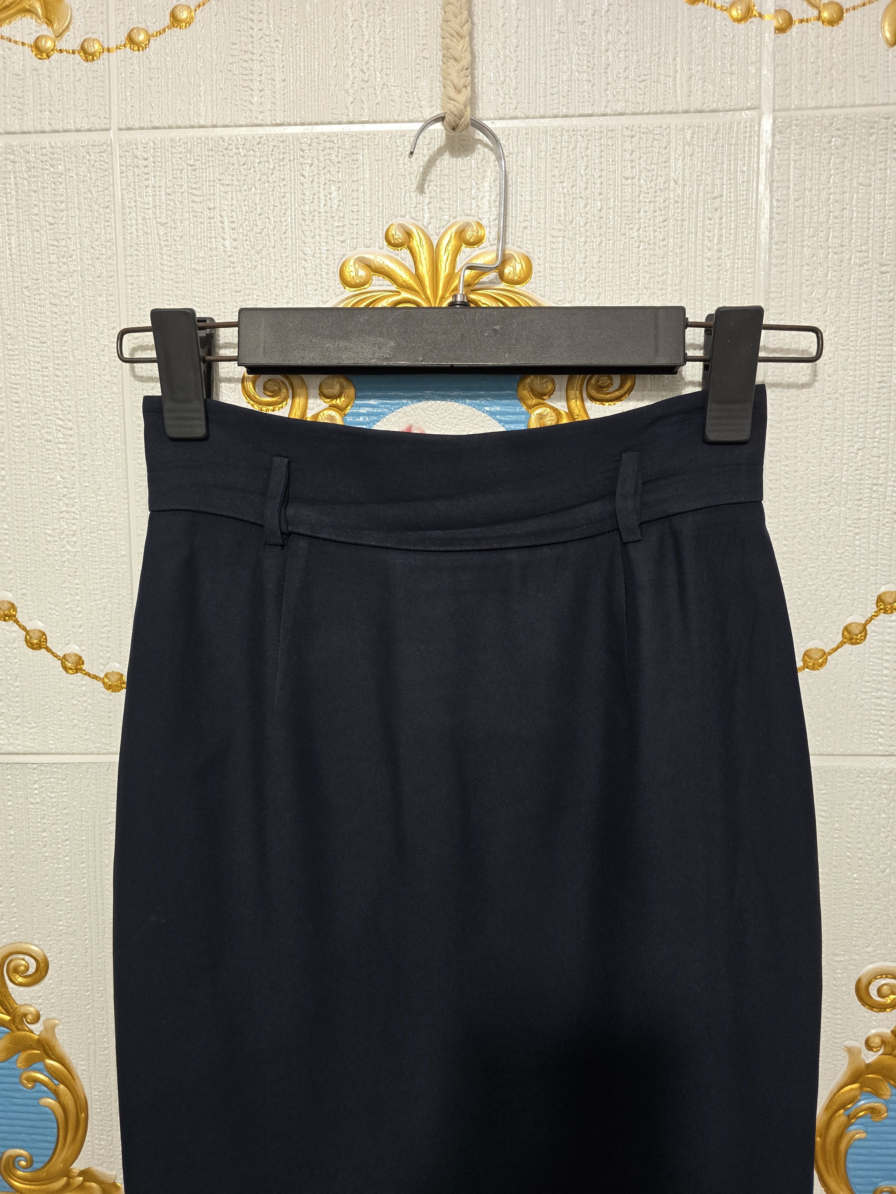 Moschino × Vintage MOSCHINO skirt Women VINTAGE small Size 27" / US 4 / IT 40 - 3 Thumbnail