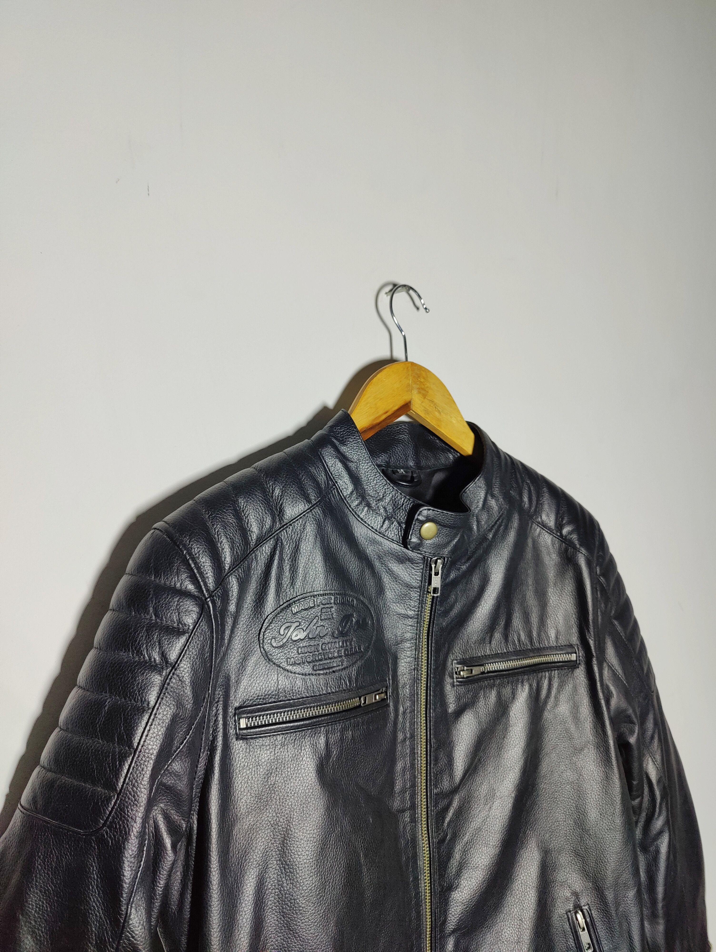 Vintage 🔥🔥 MATT BLACK FASHION LEATHER JACKET Size US S / EU 44-46 / 1 - 4 Thumbnail
