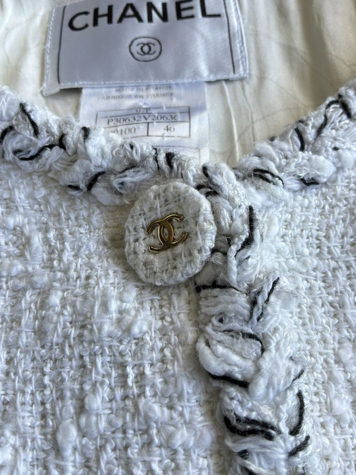 Chanel 2007 Chanel - White & Gold Tweed Blazer Size XL / US 12-14 / IT 48-50 - 8 Thumbnail