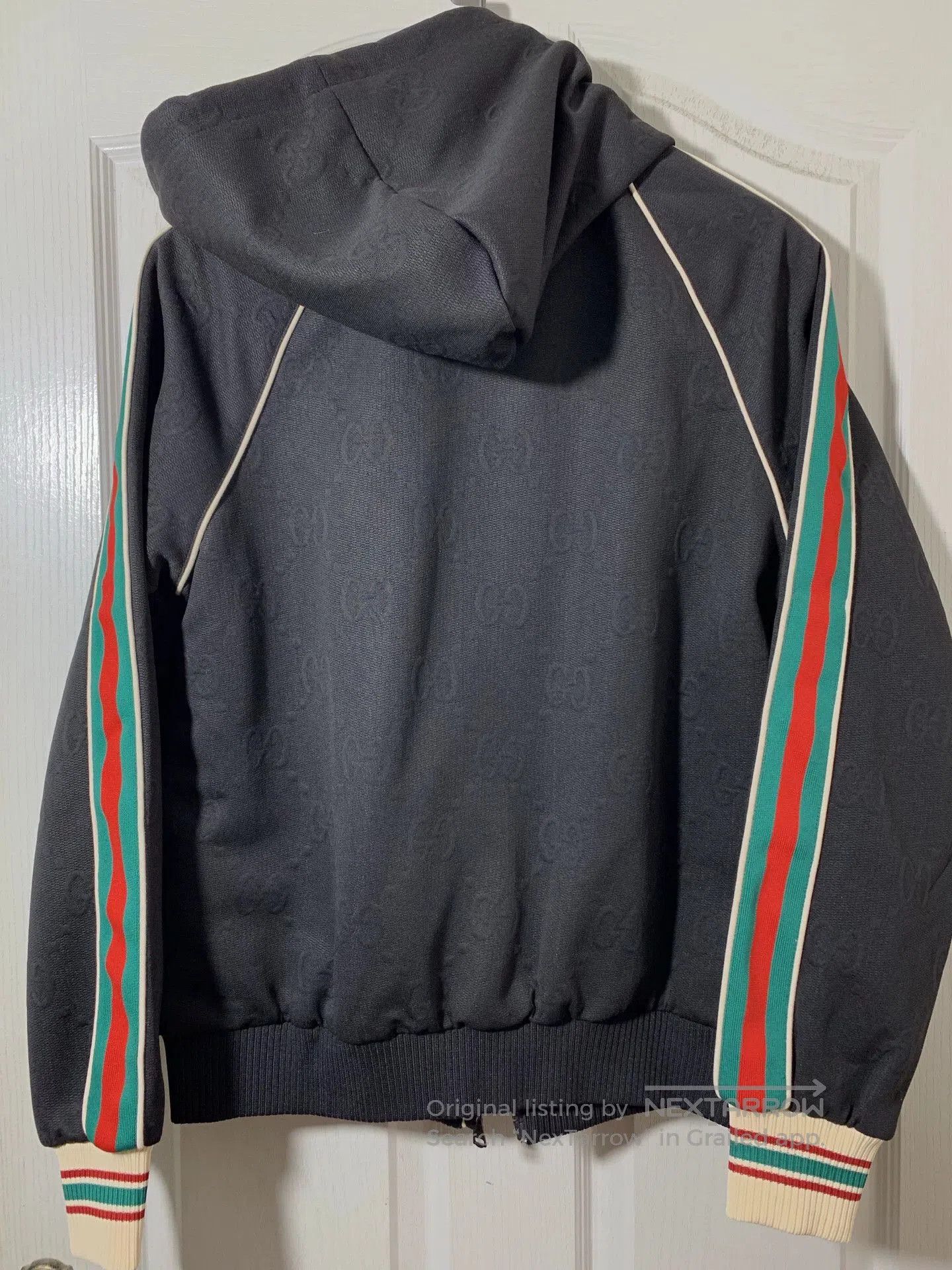 Gucci Gucci Men's Classic Hooded Jacket. Size US S / EU 44-46 / 1 - 8 Thumbnail