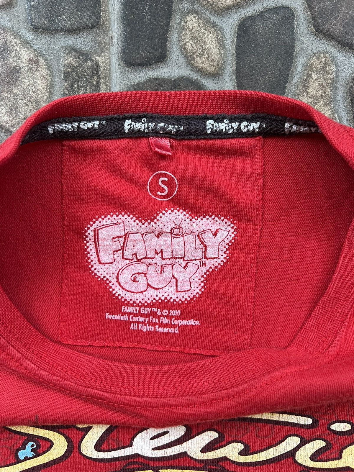 Other Family Guy Vintage copyright 2010 TShirt Size US M / EU 48-50 / 2 - 4 Thumbnail