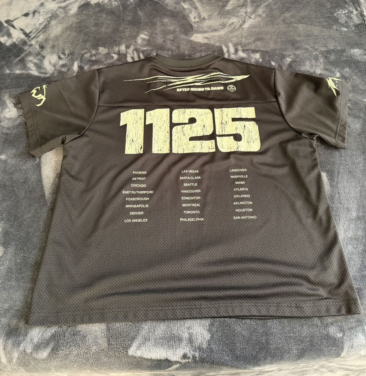 The Weeknd The Weeknd AFTD 2025 Jersey Size US L / EU 52-54 / 3 - 2 Thumbnail