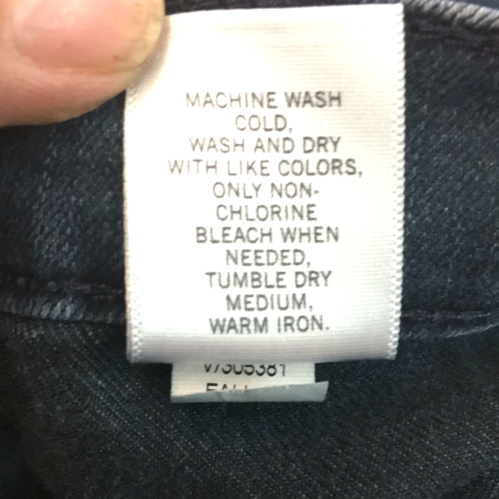 Banana Republic Banana Republic Jeans Womens Skinny Blue Denim 28/6 Regular 34 Inseam 5-Pocket Closure Button Vintage No Size 28" / US 6 / IT 42 - 7 Thumbnail