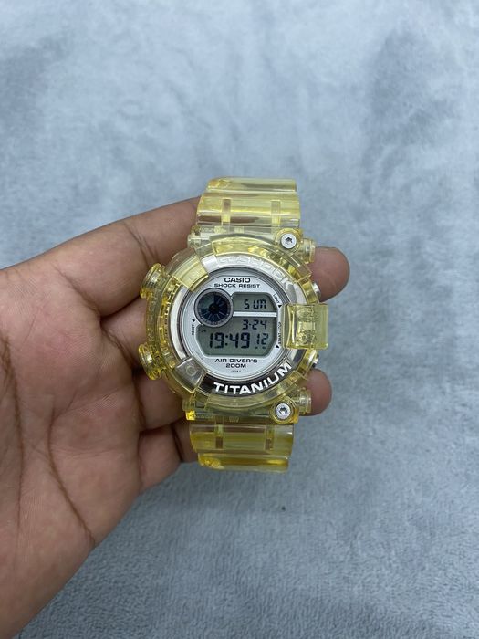 Vintage CASIO G SHOCK FROGMAN WCCS DW8201WC | Grailed