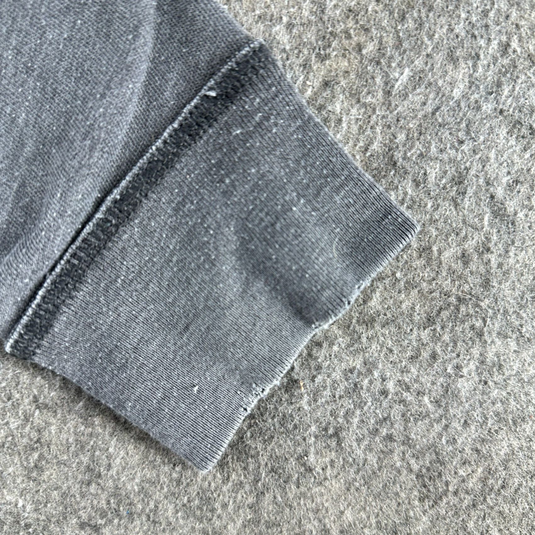 Abercrombie & Fitch VINTAGE Abercrombie & Fitch Sweatshirt Mens L Gray Pullover 90s Sports Logo Crew Neck Fleece Cotton Size US L / EU 52-54 / 3 - 6 Thumbnail