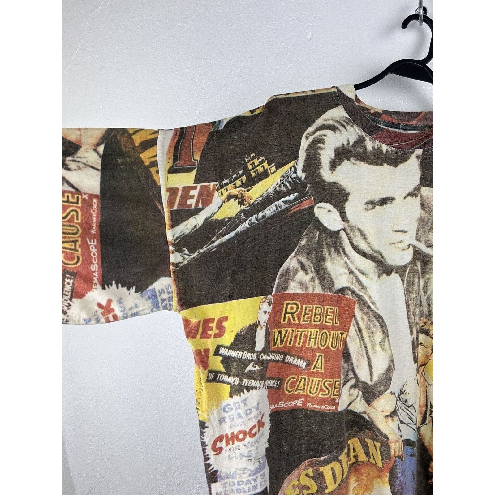 Vintage Vintage James Dean Movie Actor AOP Short Sleeve Tee Size US L / EU 52-54 / 3 - 2 Thumbnail