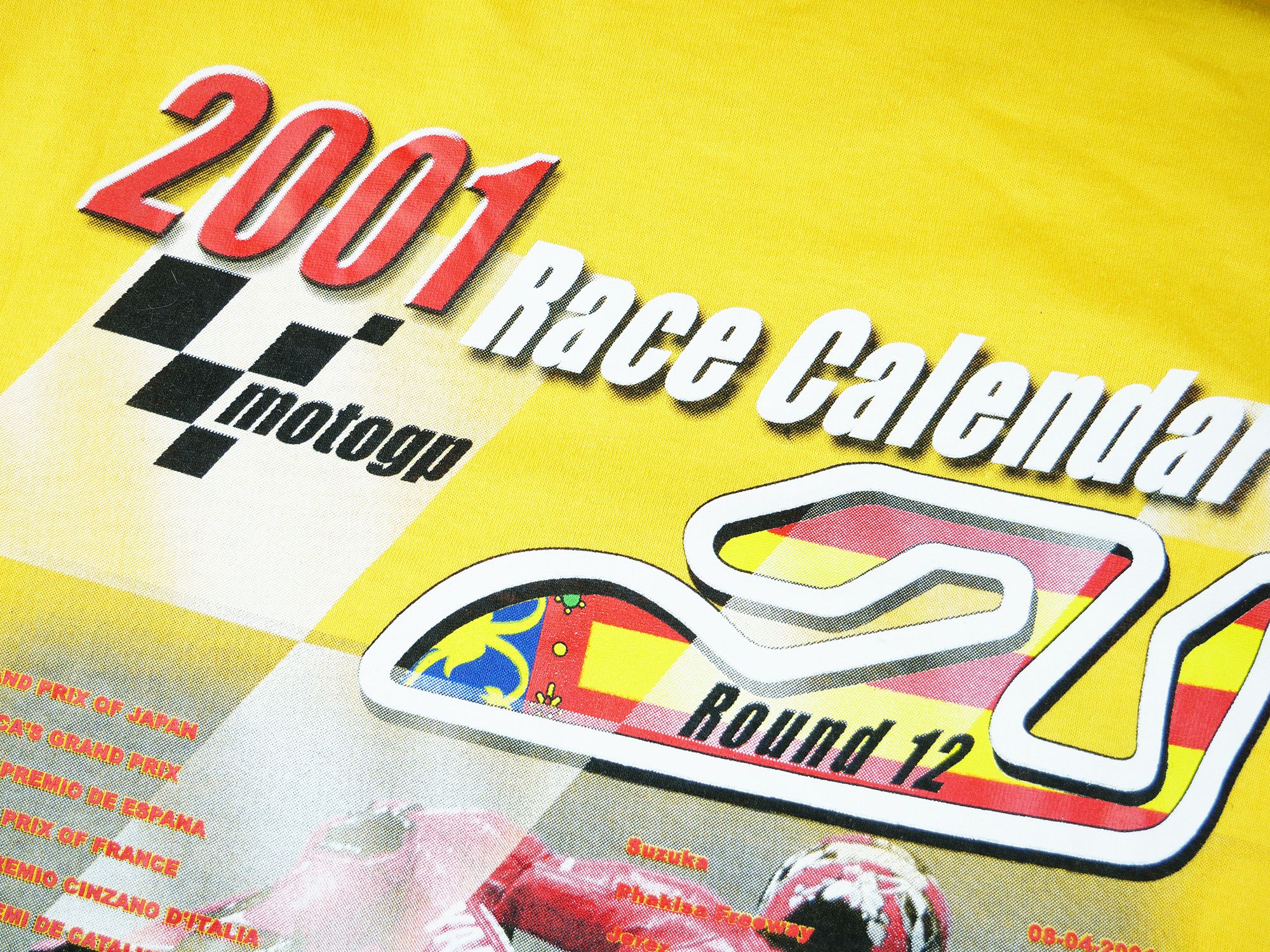 Vintage MotoGP vintage 2001 year t-shirt Size US XL / EU 56 / 4 - 8 Thumbnail