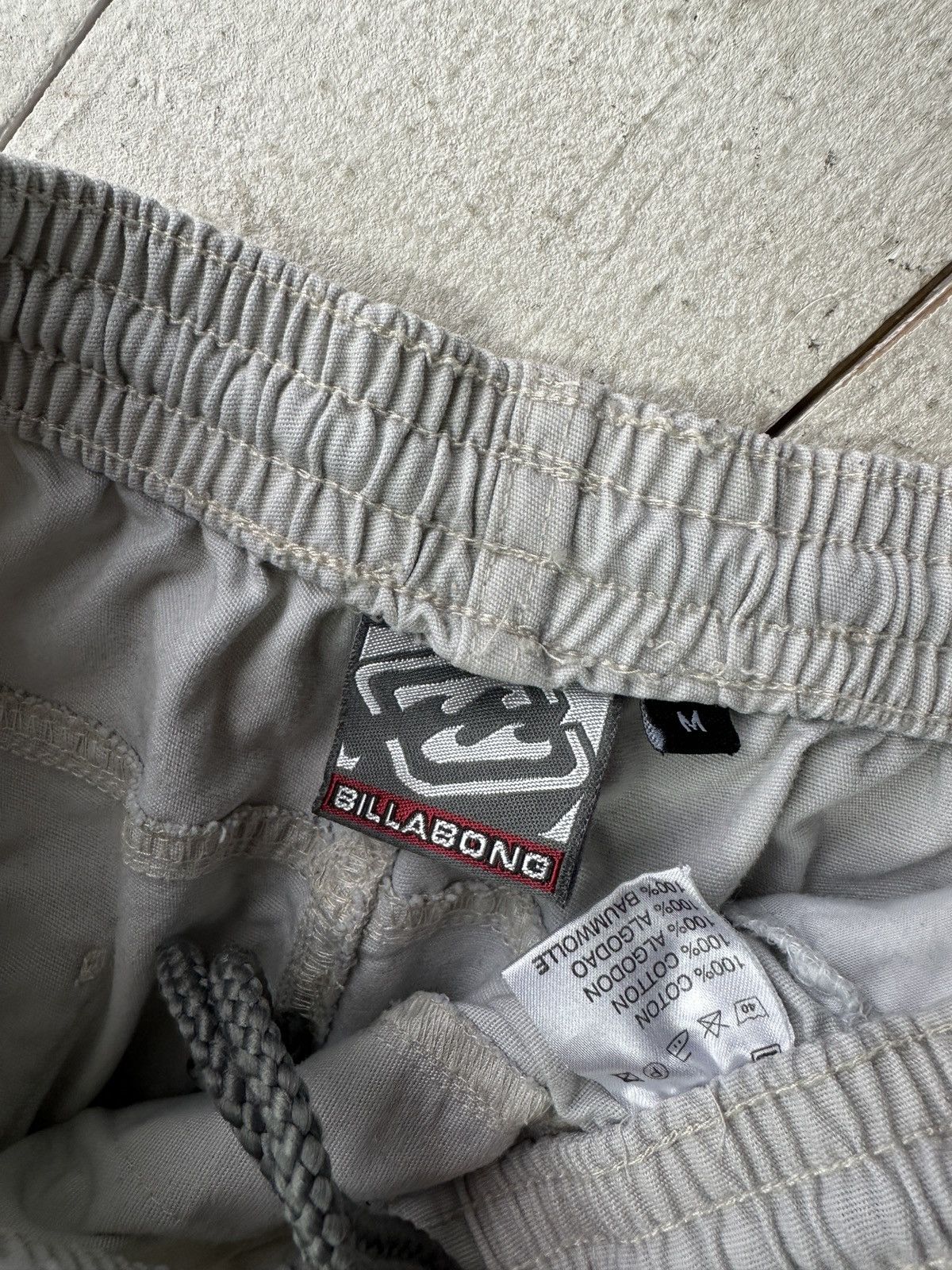Billabong 🚨RARE BILLABONG BIG LOGO CARGO SHORTS Y2K SURF VINTAGE Size US 30 / EU 46 - 7 Thumbnail