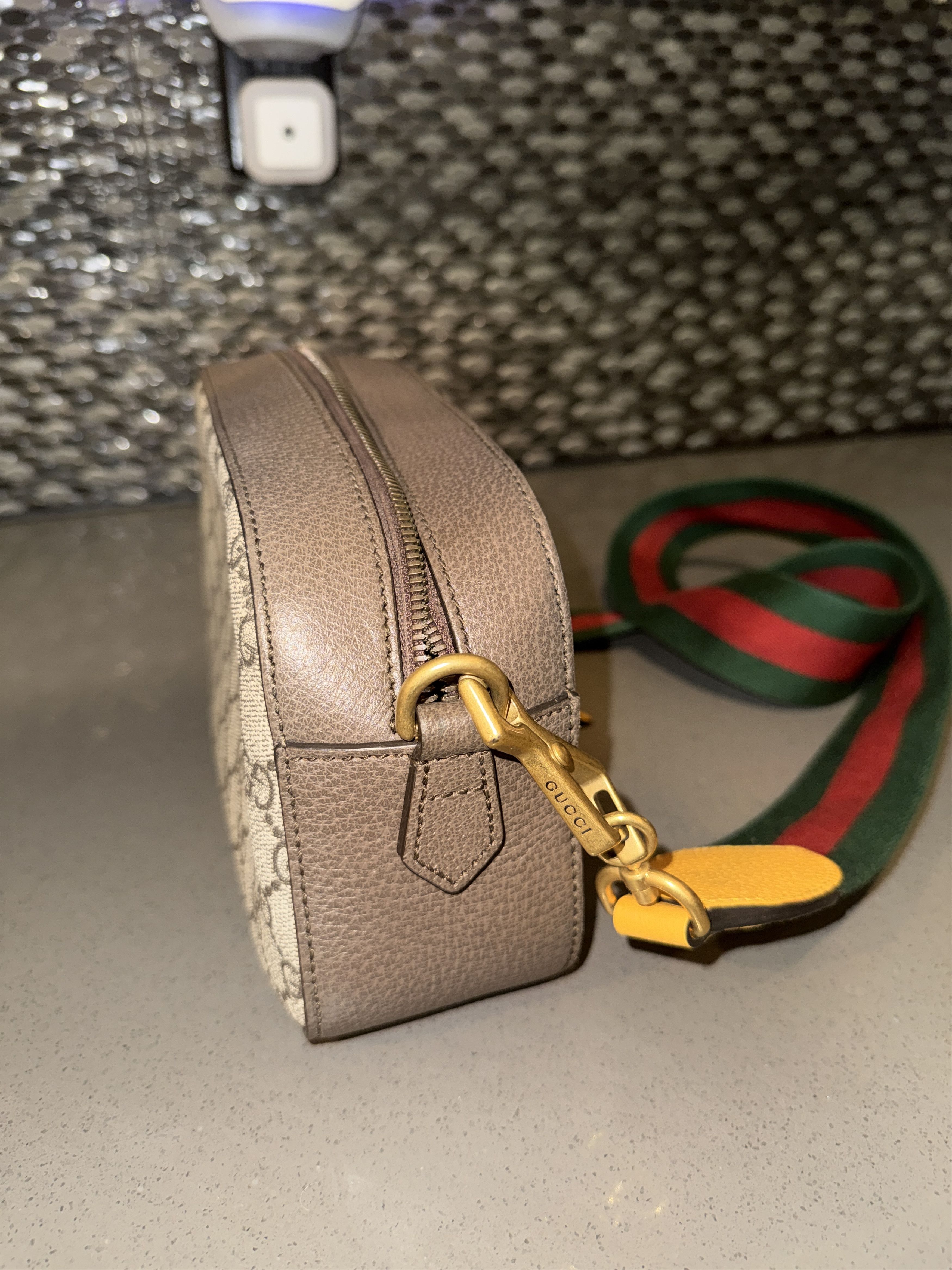 Gucci Neo Vintage GG Supreme messenger bag Size ONE SIZE - 4 Thumbnail