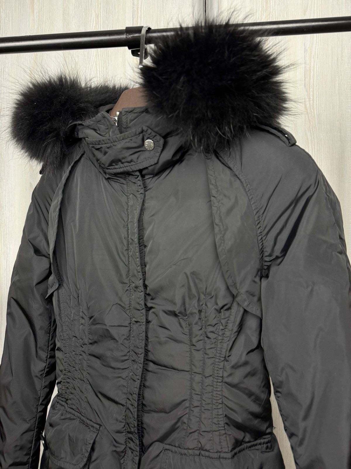 Moncler Moncler Black real fur long down jacket women’s size 0 Size XS / US 0-2 / IT 36-38 - 6 Thumbnail