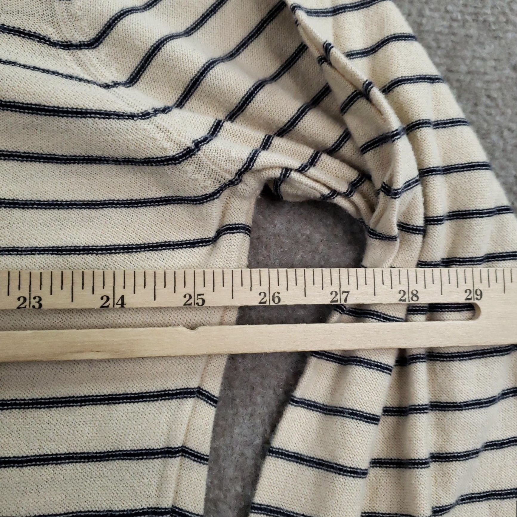 Tommy Hilfiger Hilfiger Sweater Mens 2XL Beige Navy Stripe Cotton Henley Crewneck Pullover Size US XXL / EU 58 / 5 - 3 Thumbnail