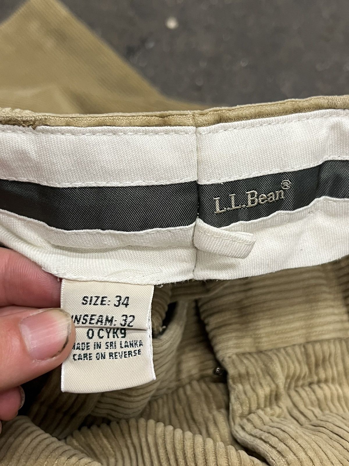 L.L. Bean × Vintage LL bean corduroy baggy fit preppy pants 90s vintage hype Size US 34 / EU 50 - 9 Thumbnail