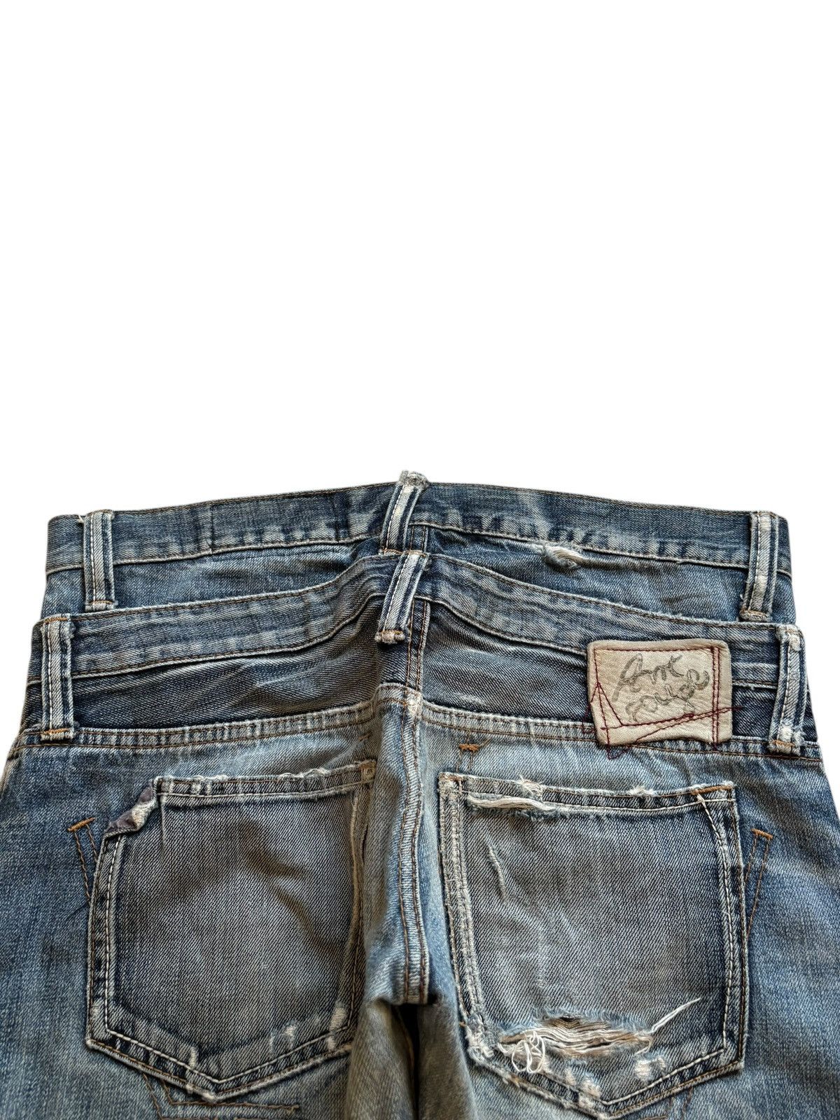 Japanese Brand Vintage Japanese Brand Double Waist Faded Wash Ripped Jeans Size US 33 - 8 Thumbnail