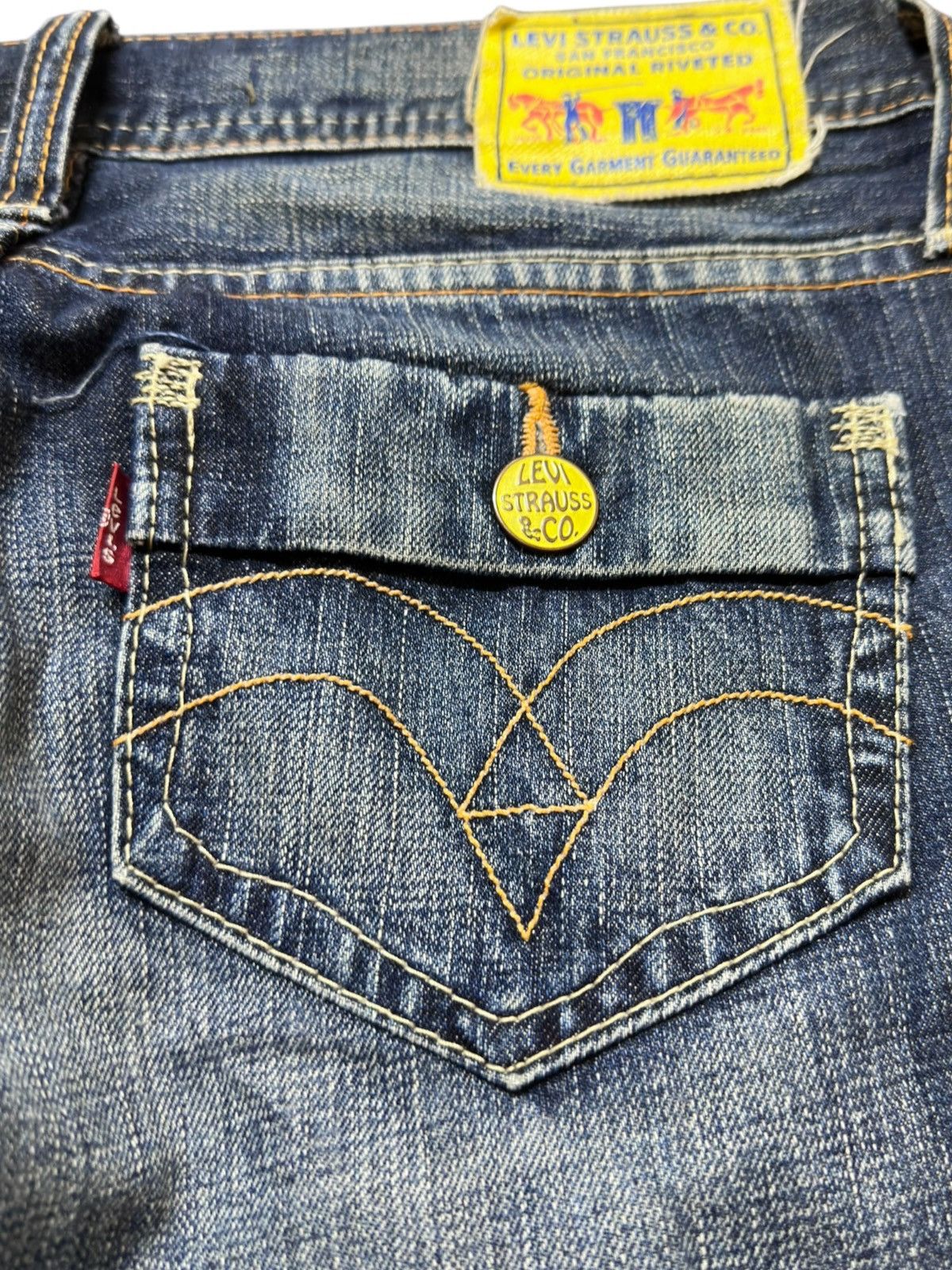 Levi's Vintage Clothing Vintage Levi’s Flare Bootcut Grunge Distressed Denim Size US 30 / EU 46 - 7 Thumbnail