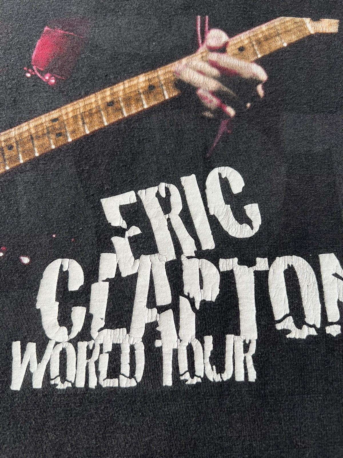 Band Tees Vintage 1998 Eric Clapton Live World Tour Black T-shirt Size US XL / EU 56 / 4 - 6 Thumbnail