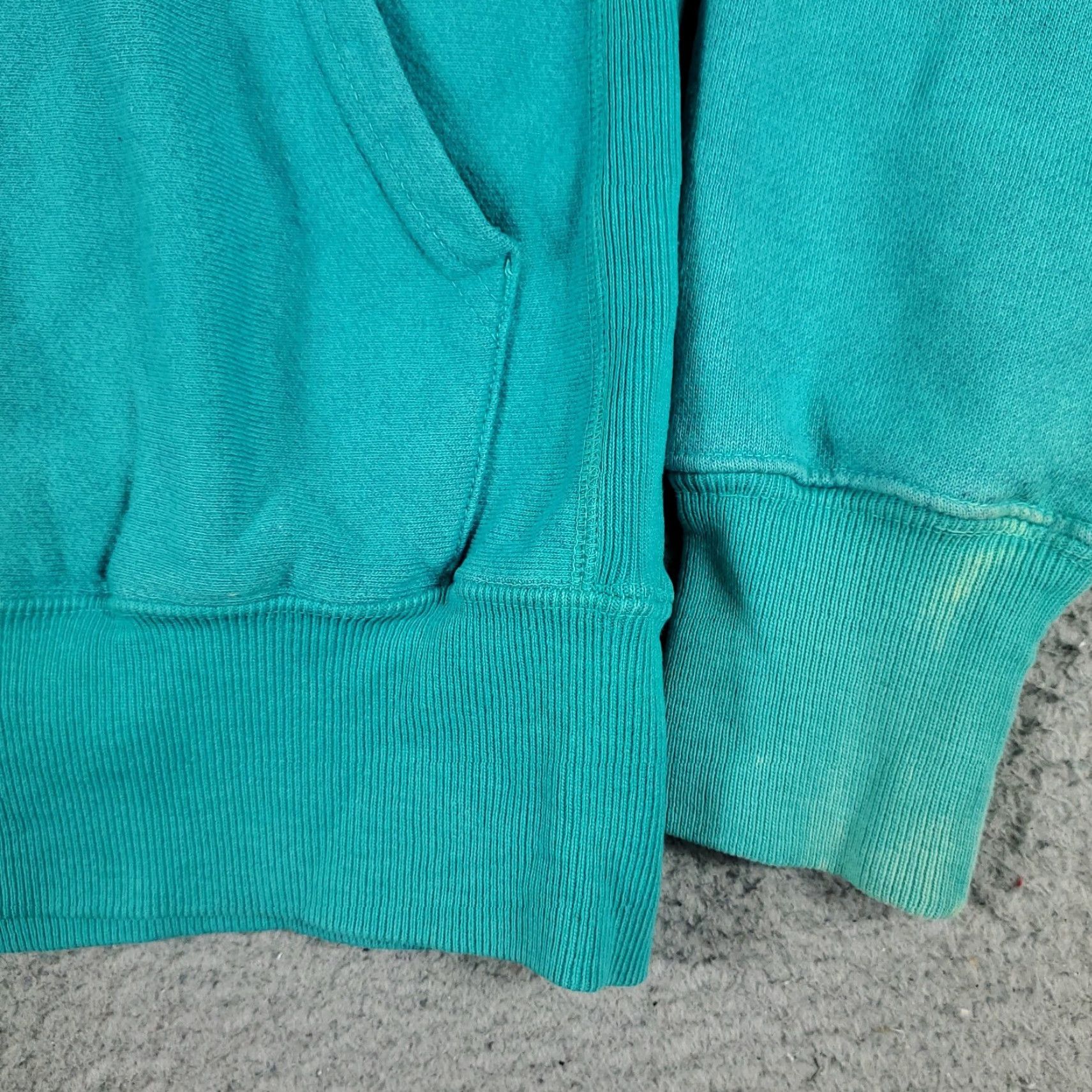 Champion VINTAGE Champion Hoodie Pullover Mens Size Small Blue Fleece Logo Zipper All Seasons Size US S / EU 44-46 / 1 - 3 Thumbnail