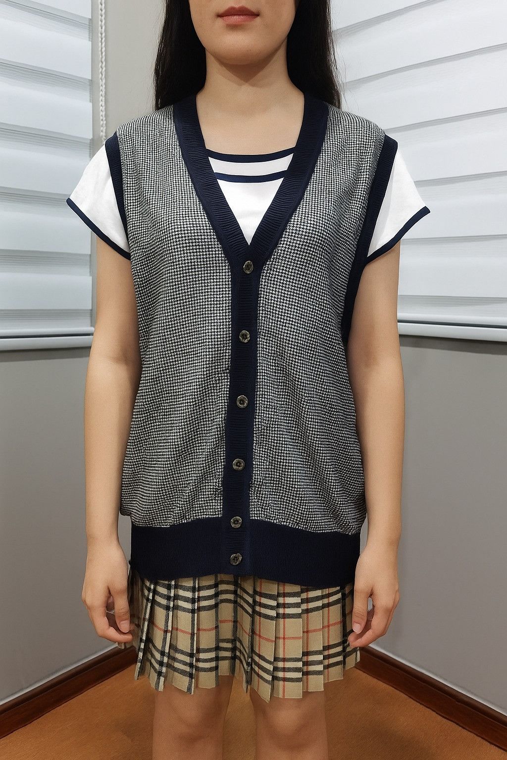 Burberry BURBERRY GOLF cardigan unisex M 7218 Size 36R - 1 Thumbnail